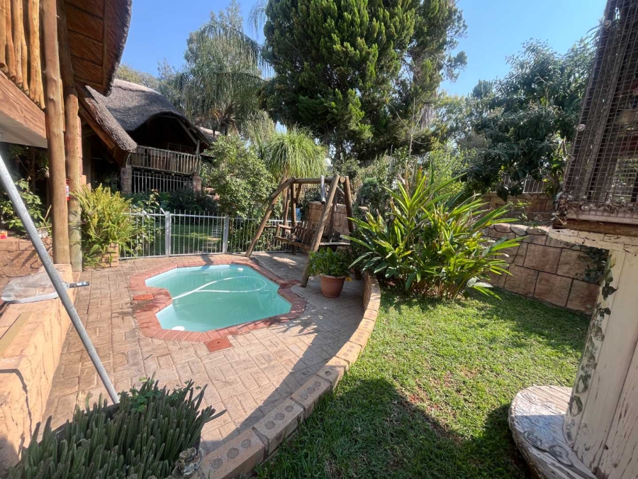 5 Bedroom Property for Sale in Die Rand Northern Cape